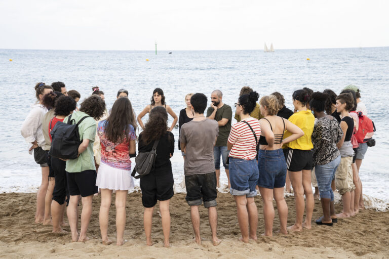 (Manifesta 15 Barcelona Metropolitana) Tallers «Què saben les criatures marines sobre pedagogia?»