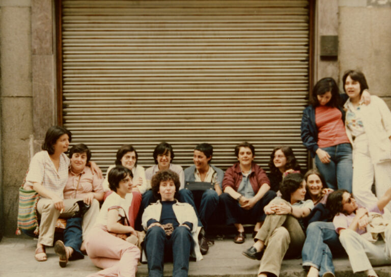“Si, de fet, amb prou feines tenim una història lesbiana, jo existeixo?” Taula rodona amb Catarina Botelho, Mercè Otero, Barbara Ramajo, Elena Castro i el públic