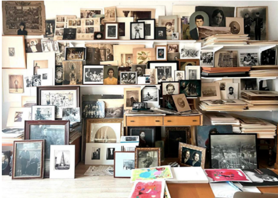 THE COLLECTOR IS PRESENT – Rafael Doctor Roncero: two personal models for collecting