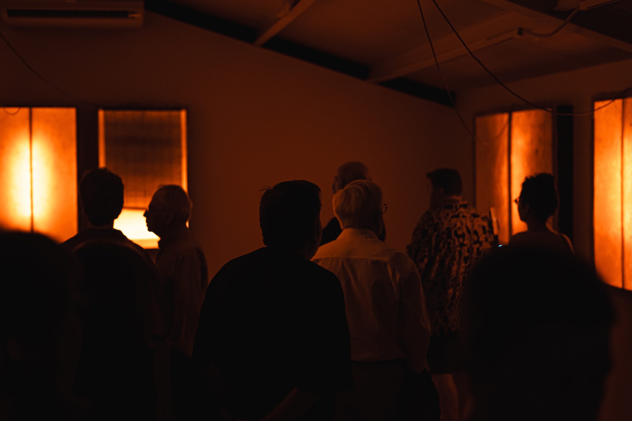 Visita a “Inventar_iar. La vida que no passa” amb Ester Ferrando