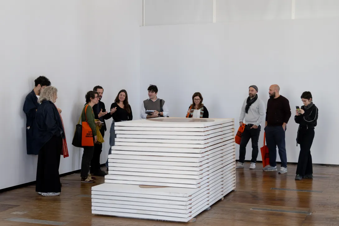 Visita comentada a LALIRIO i Strawberry Fields amb les implicades