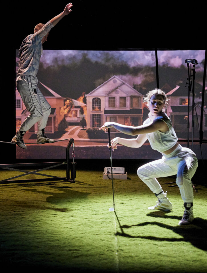 Clara Cortés i Moritz Grenz  – Hedonia – (CircAntic)