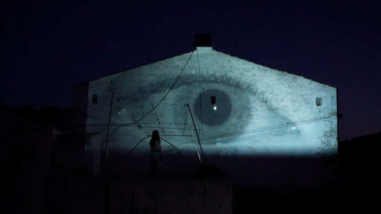 Una casa amb 3 ulls
