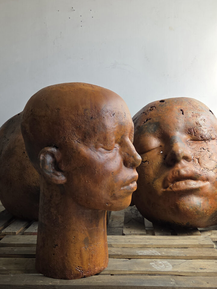 Mirror in a Mirror. Samuel Salcedo