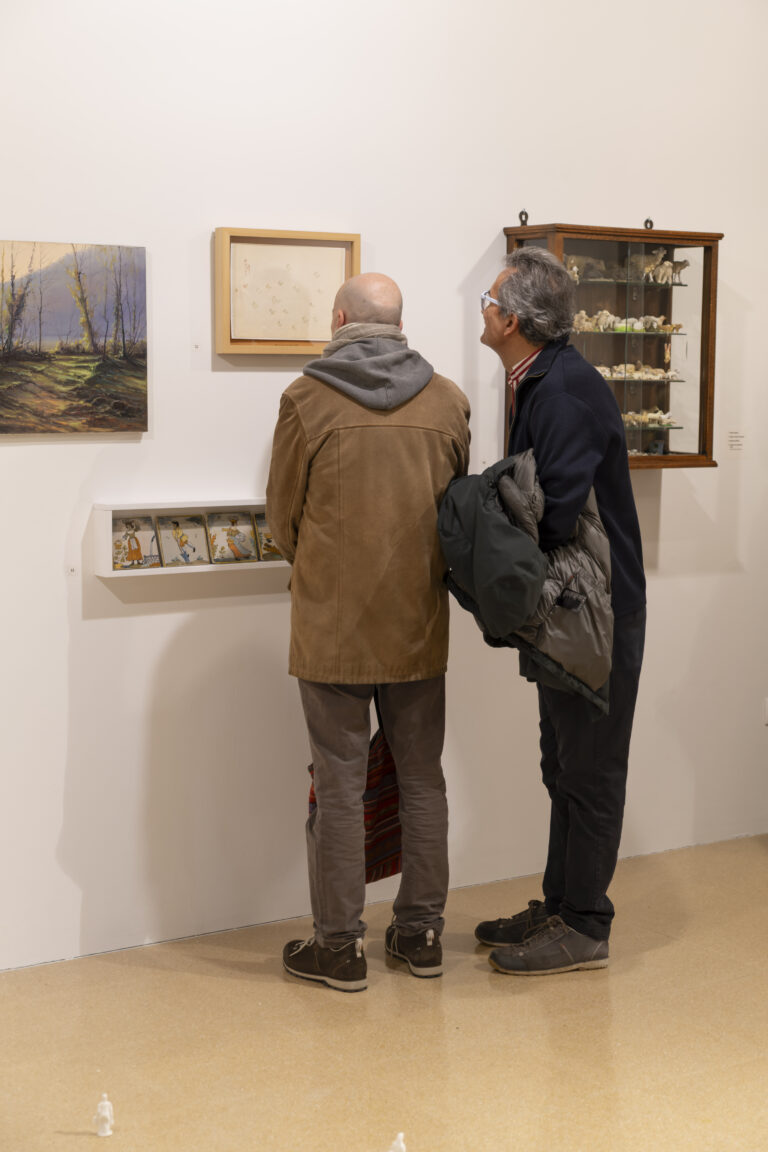 Visita comentada a ‘Arran de terra’ amb Glòria Picazo i Isabel Banal