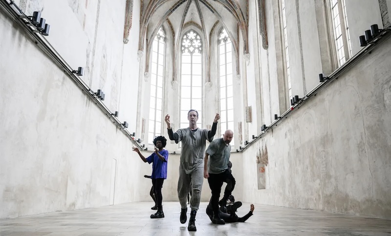 Unearth. Jefta van Dinther