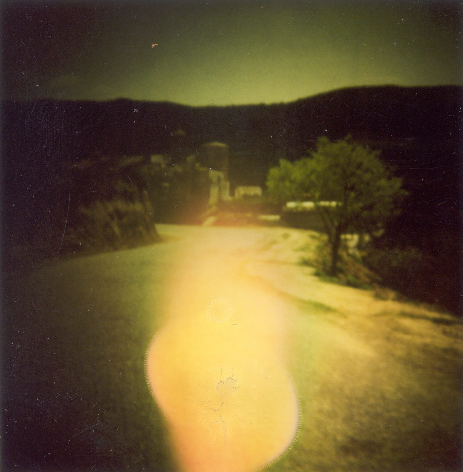 Lo pedrís, viatge per terres de Ponent