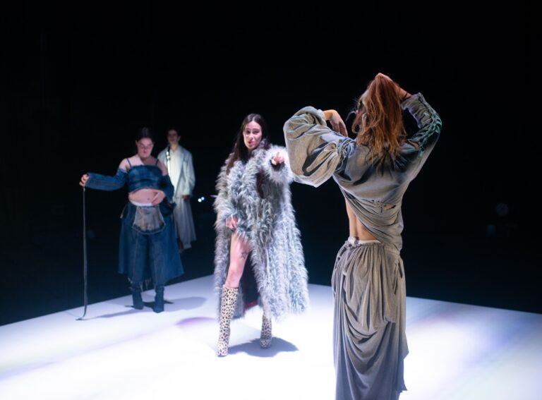 Las Nenas Theatre  – Torcidxs