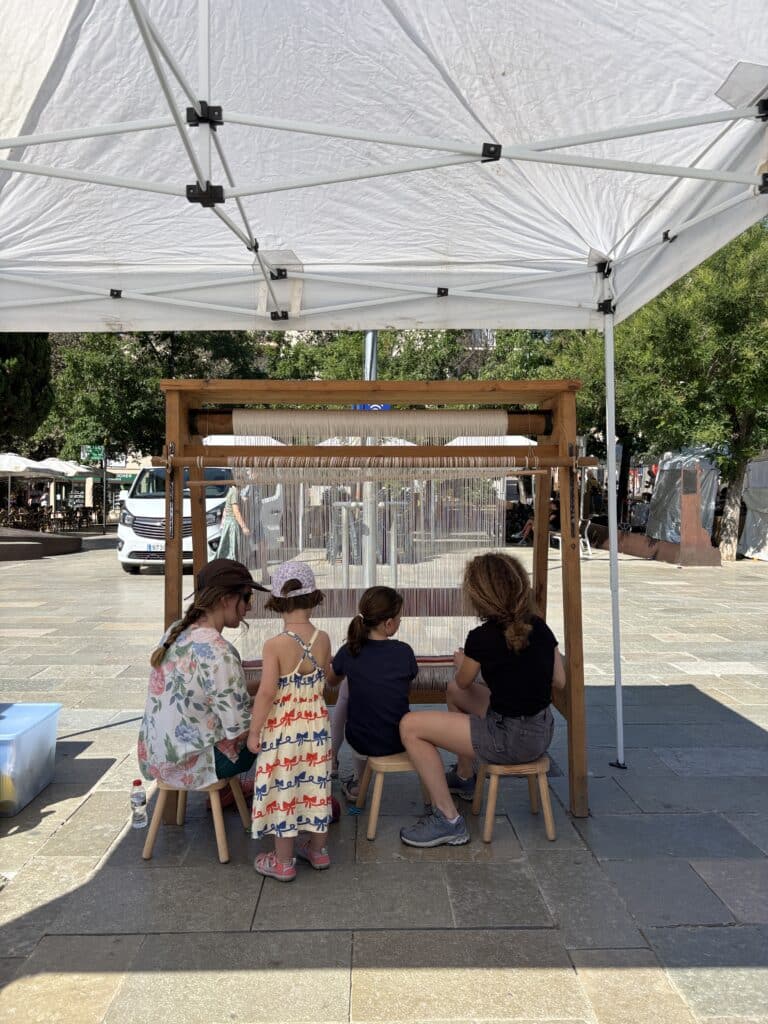 Art en família. Telers al carrer (5)
