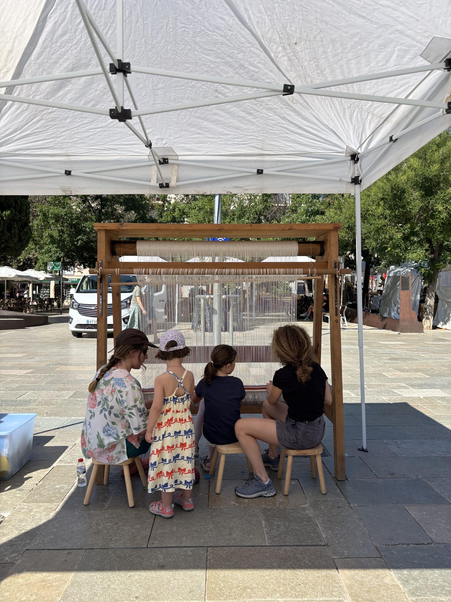 Art en família. Telers al carrer (6)
