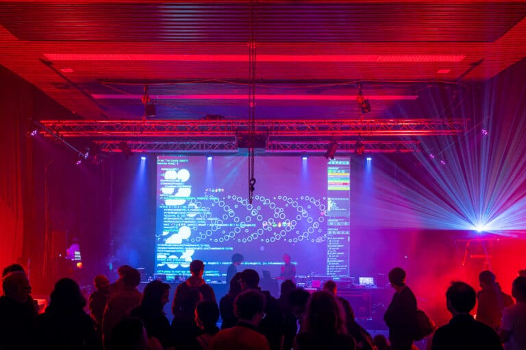 Concert explicat i algorave