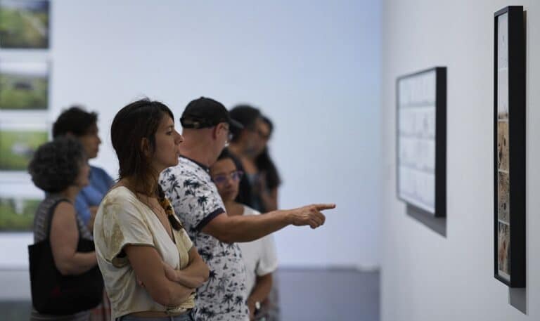 Els vespres són del MACBA